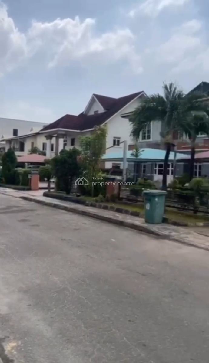 Top Notch 5 Bedroom Fully Detached Duplex with Boyz Quarter, Carlton Estates Chevron Drive, Lekki, Lagos, Detached Duplex for Sale