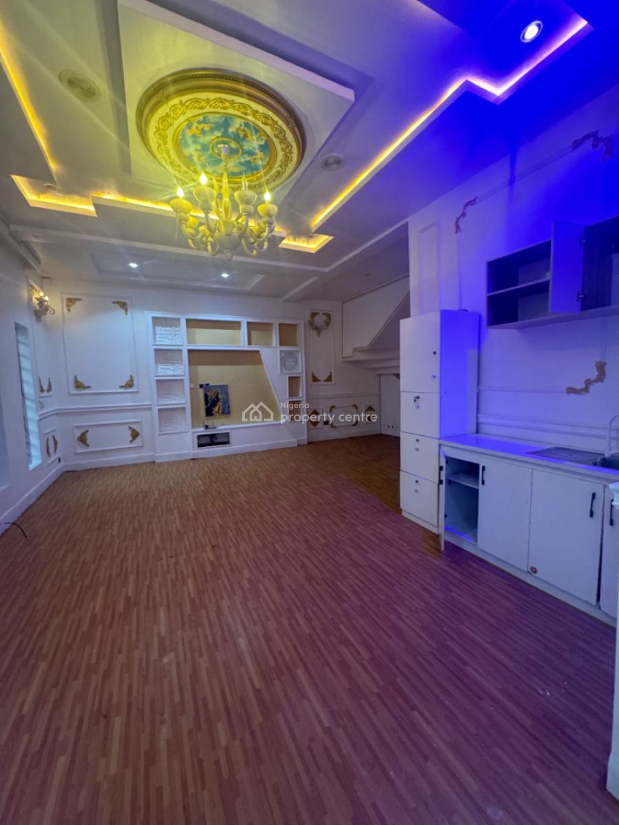 Self Contained, Van Daniel Estate, Orchid Road, Lekki, Lagos, Self Contain (single Rooms) for Rent