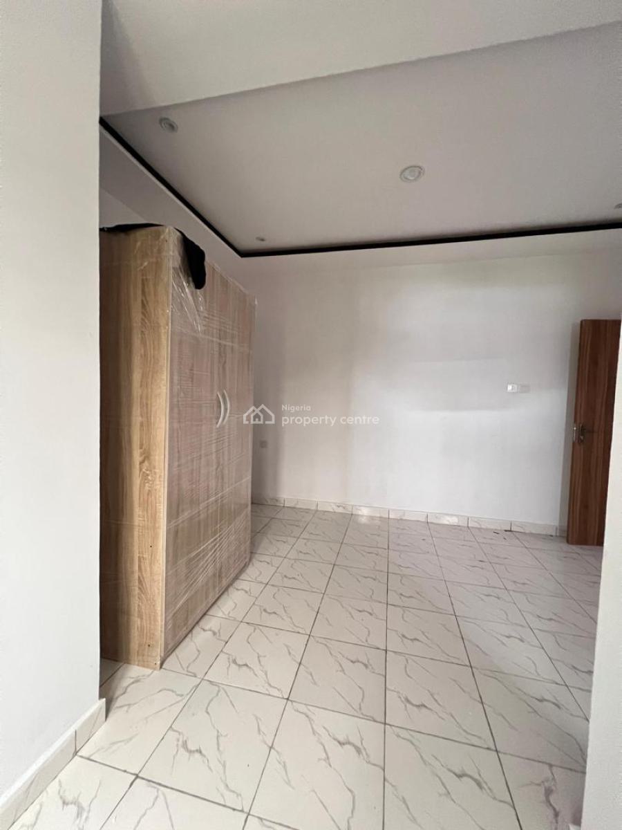 Well Maintained 1 Bedroom Apartment { Upstairs}, Alashila, Ogombo, Ajah, Lagos, Mini Flat (room and Parlour) for Rent