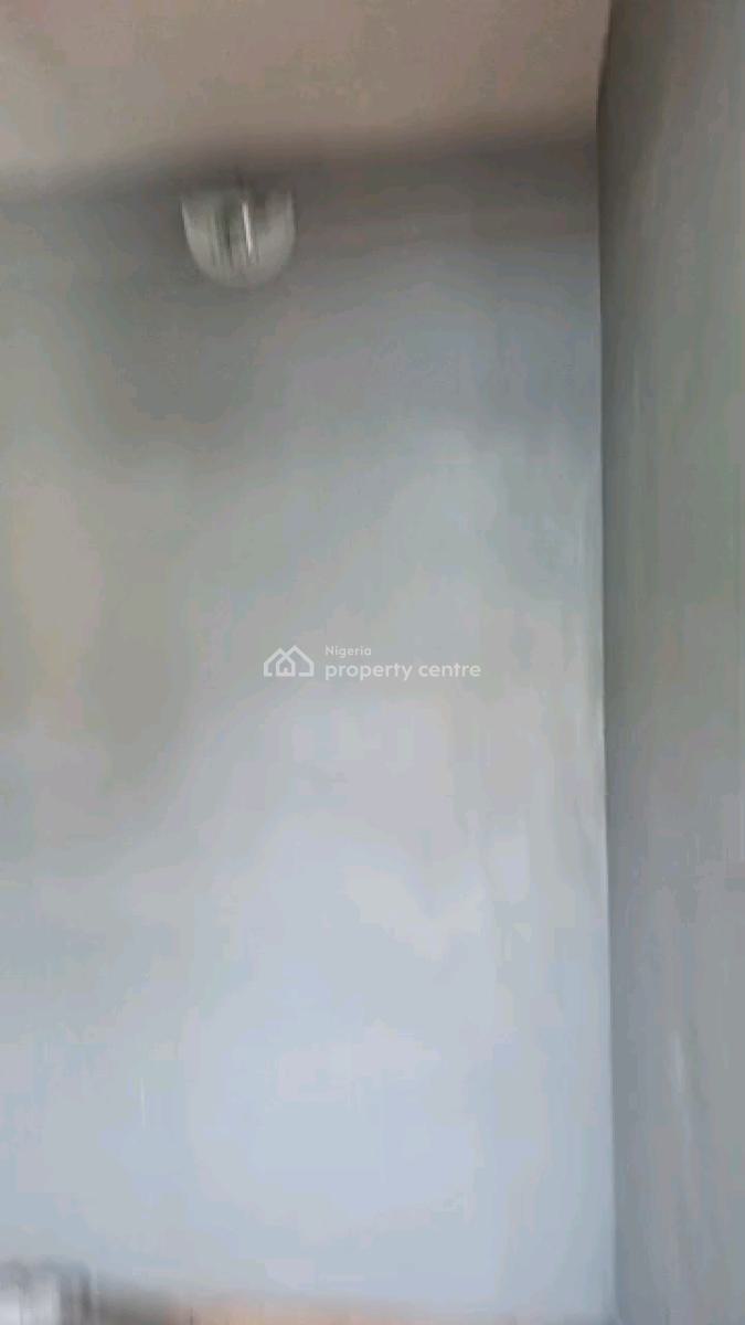 a Standard and Spacious Miniflat, Adekunle, Yaba, Lagos, Mini Flat (room and Parlour) for Rent