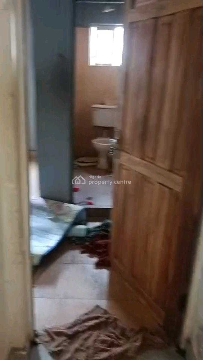 a Standard and Spacious Miniflat, Adekunle, Yaba, Lagos, Mini Flat (room and Parlour) for Rent