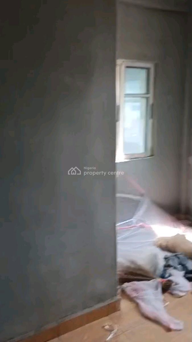 a Standard and Spacious Miniflat, Adekunle, Yaba, Lagos, Mini Flat (room and Parlour) for Rent