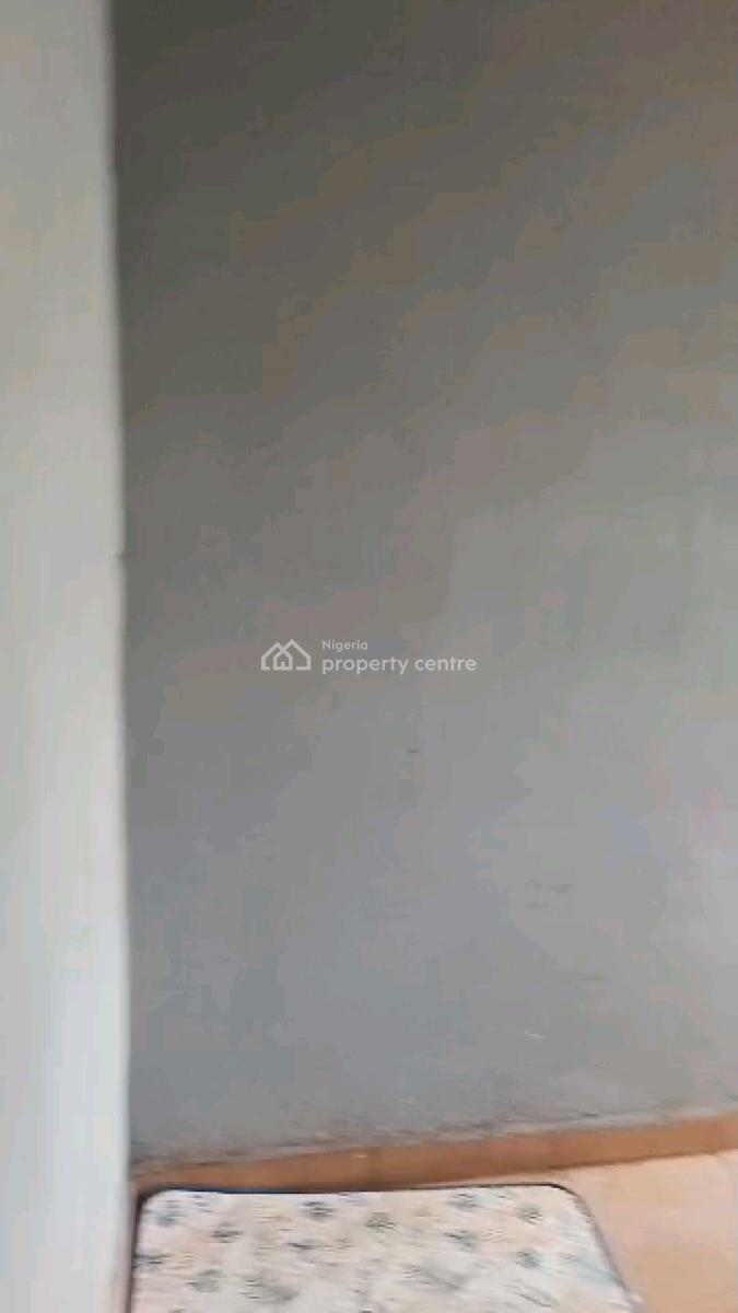 a Standard and Spacious Miniflat, Adekunle, Yaba, Lagos, Mini Flat (room and Parlour) for Rent