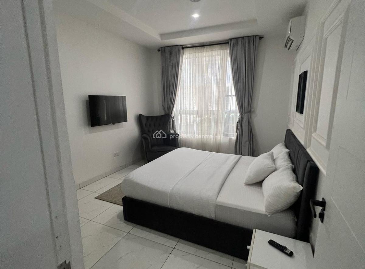Luxury Furnished 2bedroom Apartment in a Secured Estate, Chris Akinro Cls, Agungi, Lekki, Lagos, Flat / Apartment Short Let