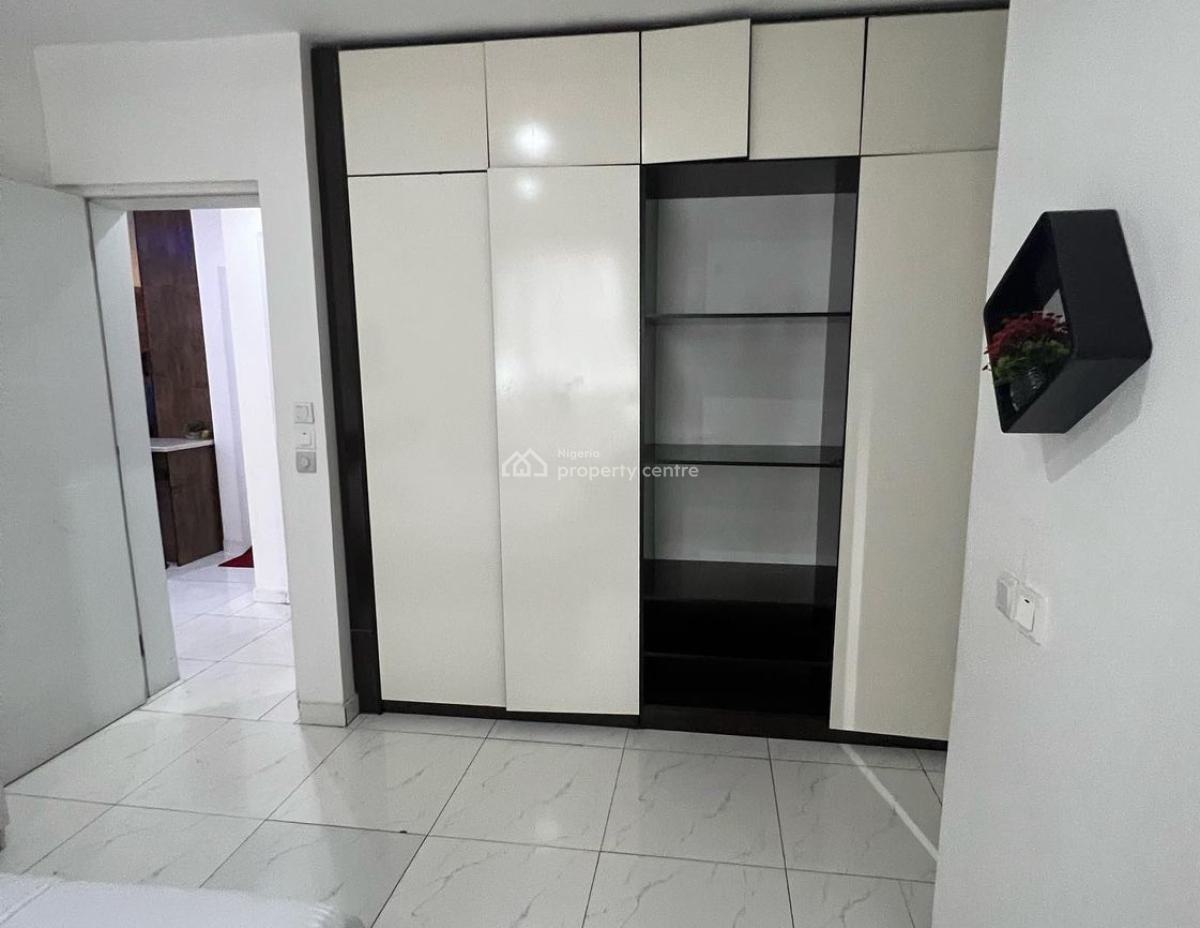 Luxury Furnished 2bedroom Apartment in a Secured Estate, Chris Akinro Cls, Agungi, Lekki, Lagos, Flat / Apartment Short Let