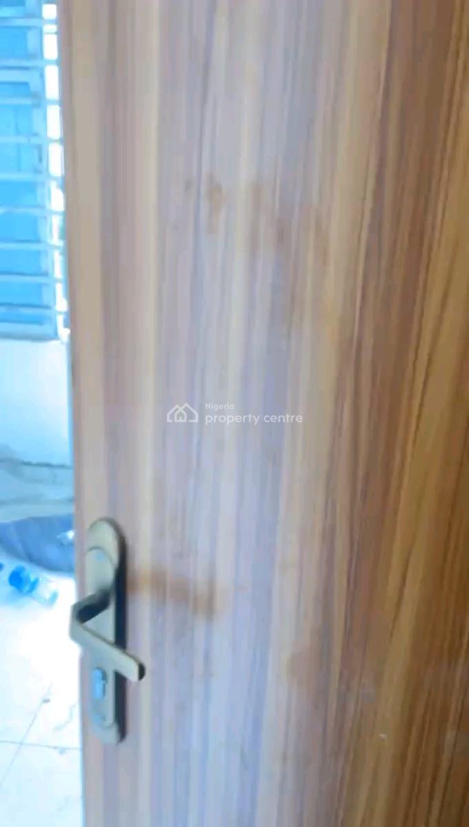 Newly Built and Standard Upfloor Mini Flat, Adekunle, Yaba, Lagos, Mini Flat (room and Parlour) for Rent