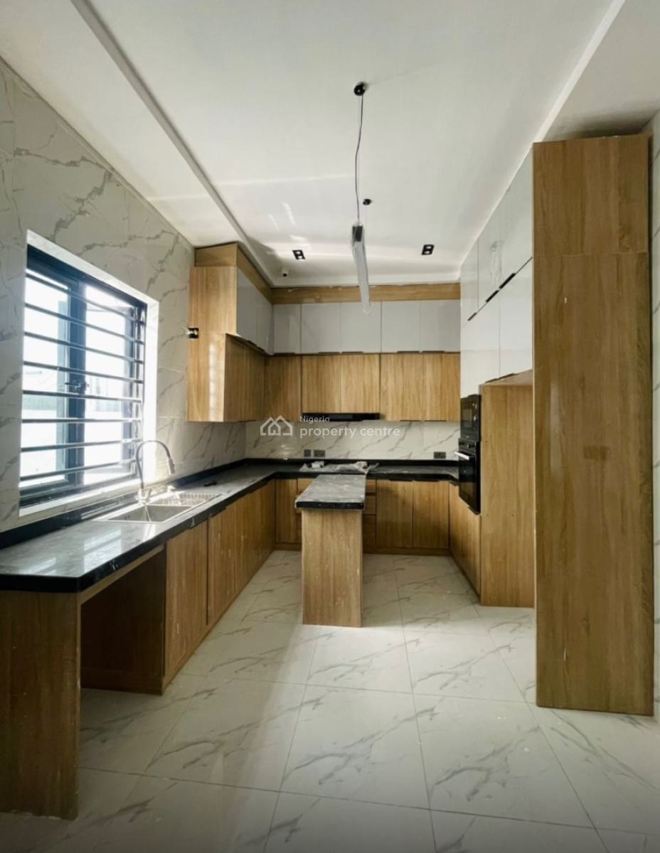 Self Compound 4 Bedroom Semi Detached Duplex with Bq, Orchid Road, Lekki, Lagos, Semi-detached Duplex for Rent