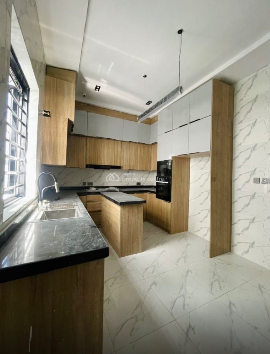 Self Compound 4 Bedroom Semi Detached Duplex with Bq, Orchid Road, Lekki, Lagos, Semi-detached Duplex for Rent