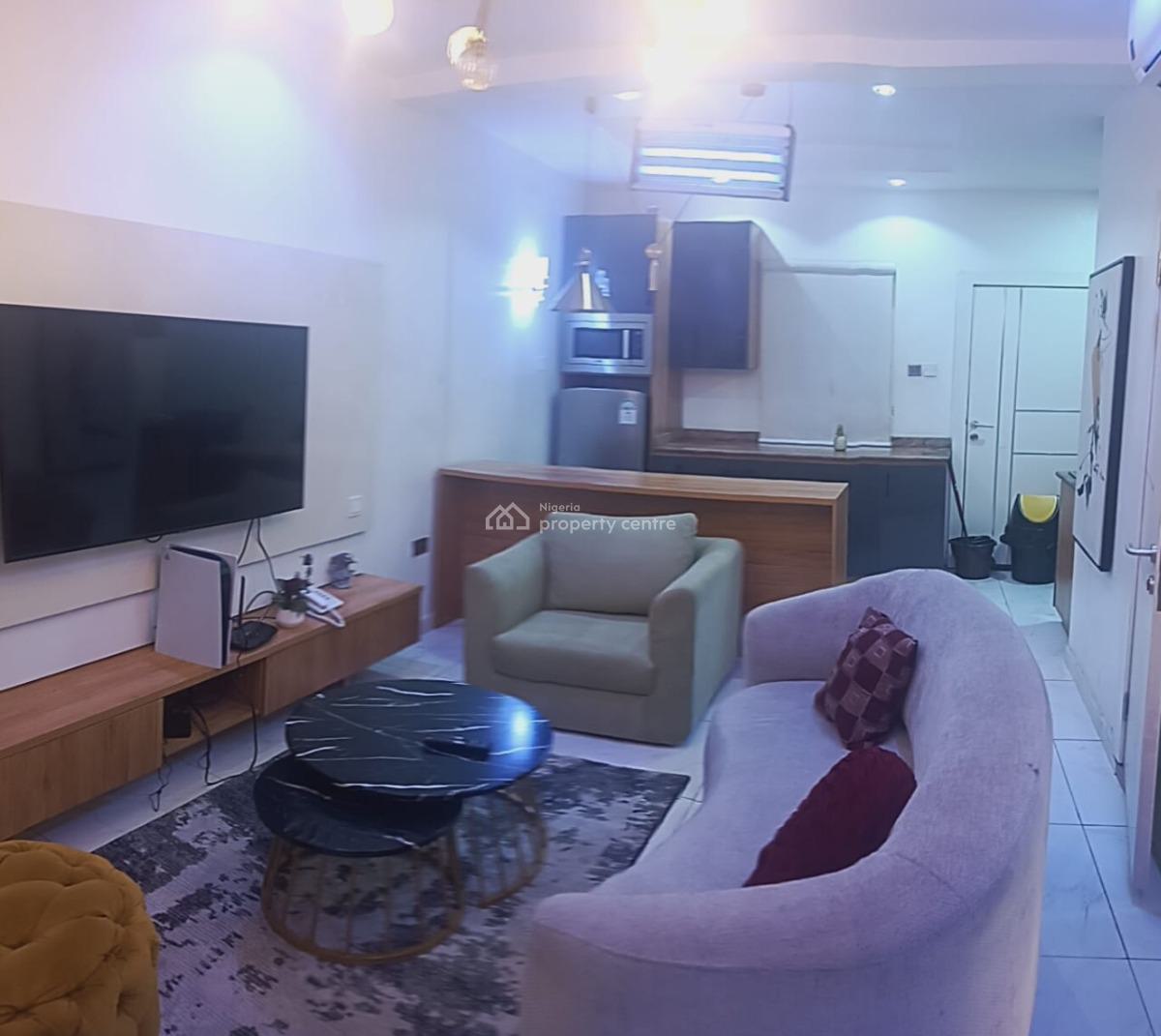 a Well Furnished 2 Bedroom Apartment, Off Ogudu Road, Ogudu, Lagos, Flat / Apartment Short Let