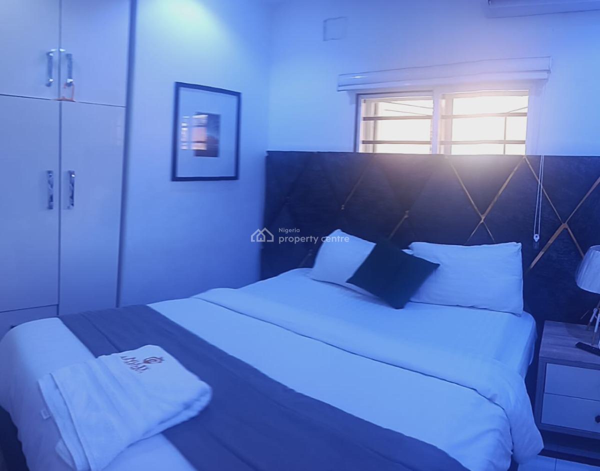 a Well Furnished 2 Bedroom Apartment, Off Ogudu Road, Ogudu, Lagos, Flat / Apartment Short Let