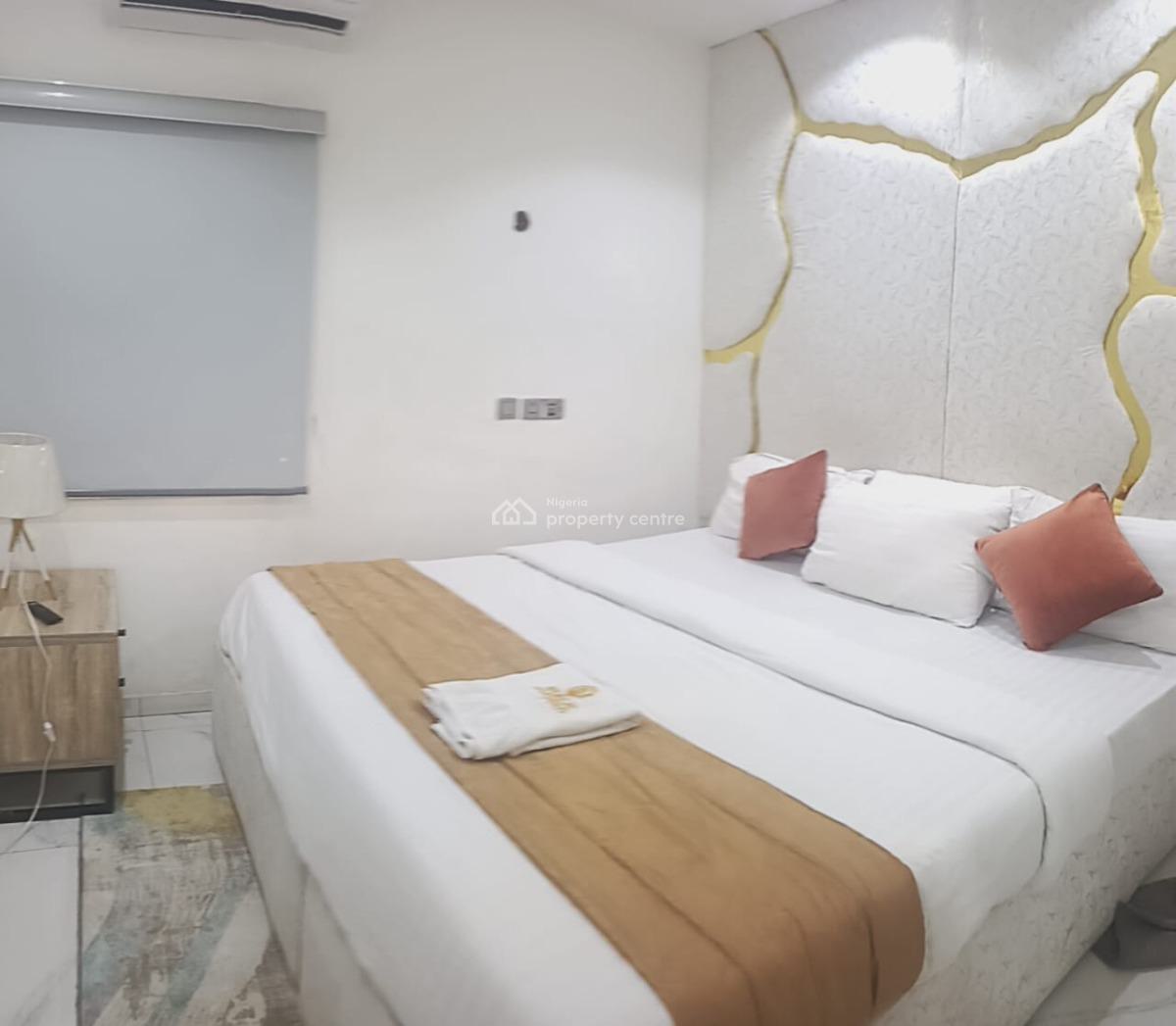 a Well Furnished 2 Bedroom Apartment, Off Ogudu Road, Ogudu, Lagos, Flat / Apartment Short Let