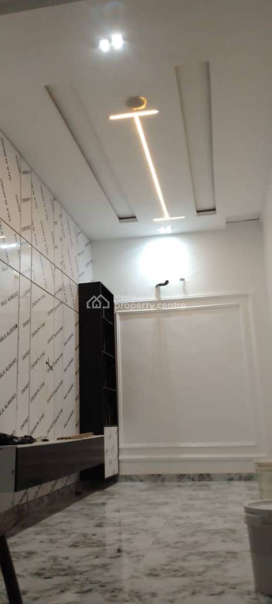 Luxury Four Bedroom Terrace Duplex, Before Chevron Round About, Lekki Phase 1, Lekki, Lagos, House for Sale