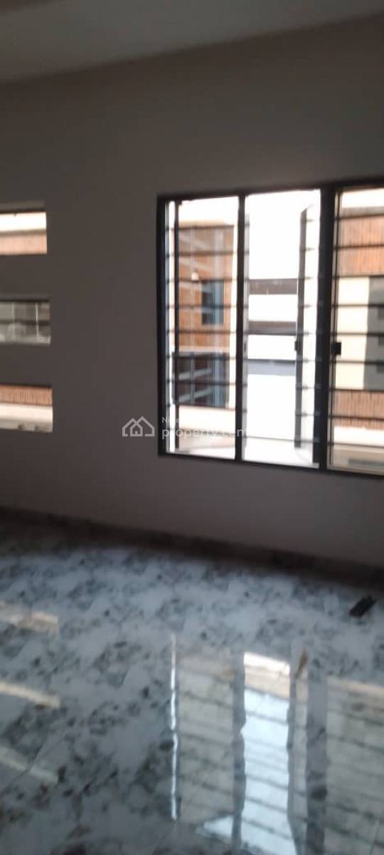 Luxury Four Bedroom Terrace Duplex, Before Chevron Round About, Lekki Phase 1, Lekki, Lagos, House for Sale