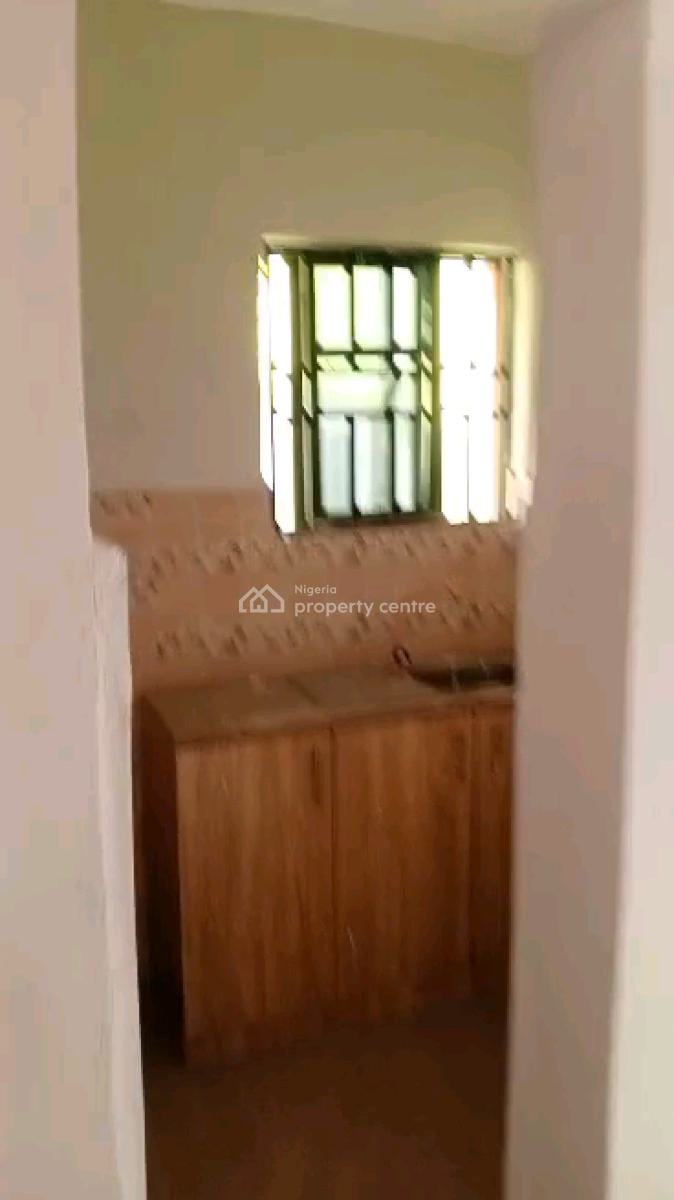 Standard Room Self Contain, Ebute Metta West, Yaba, Lagos, Self Contain (single Rooms) for Rent