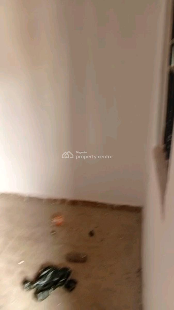 Standard Room Self Contain, Ebute Metta West, Yaba, Lagos, Self Contain (single Rooms) for Rent