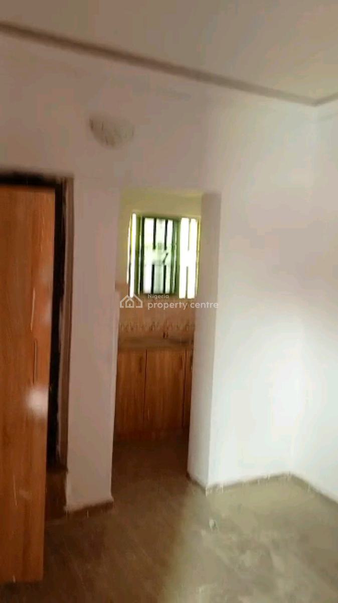 Standard Room Self Contain, Ebute Metta West, Yaba, Lagos, Self Contain (single Rooms) for Rent