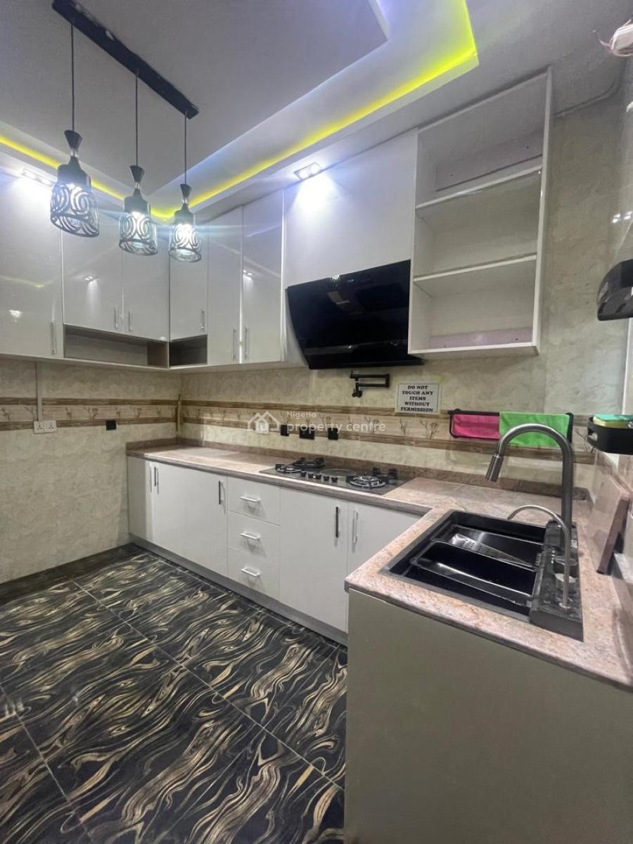 Middle Unit - Luxurious Signature 4 Bedroom Duplex, World Bank Housing Estate, New Owerri, Owerri Municipal, Imo, Terraced Duplex for Sale