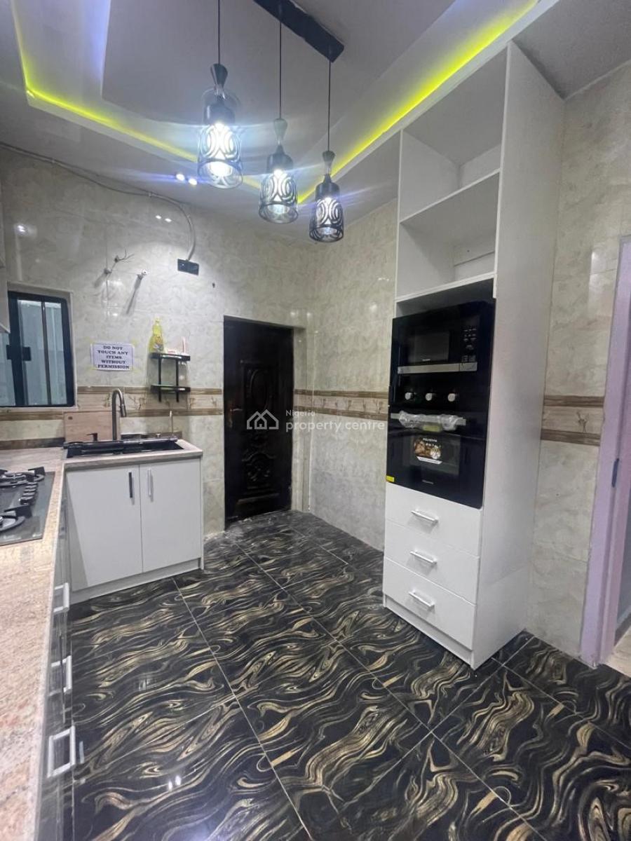 Middle Unit - Luxurious Signature 4 Bedroom Duplex, World Bank Housing Estate, New Owerri, Owerri Municipal, Imo, Terraced Duplex for Sale