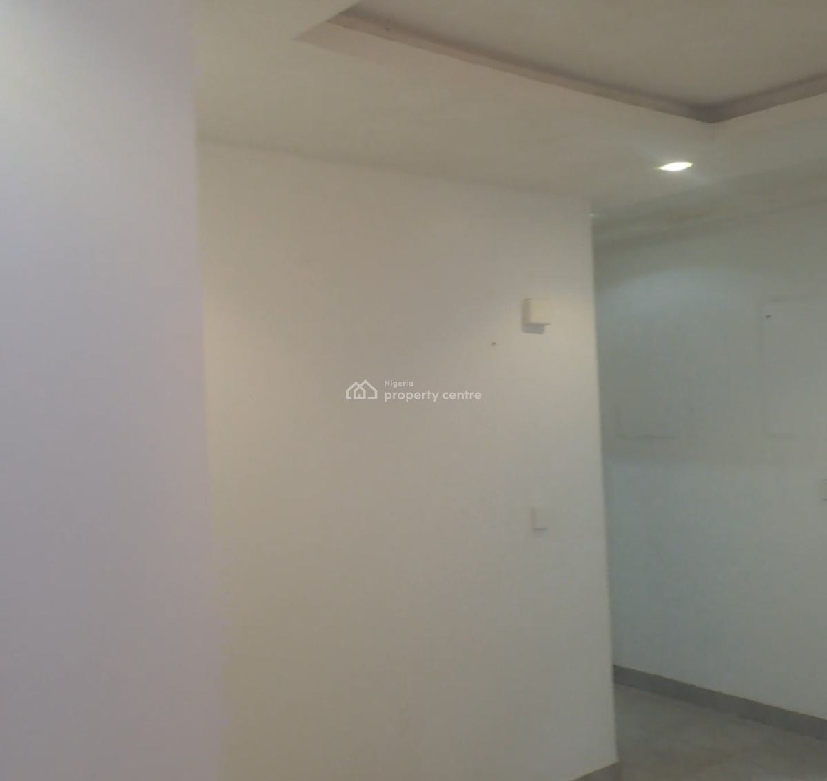 2 Bedrooms Flat, Opposite Nicon Junction By Hotel Reno, Katampe, Abuja, Flat / Apartment for Rent