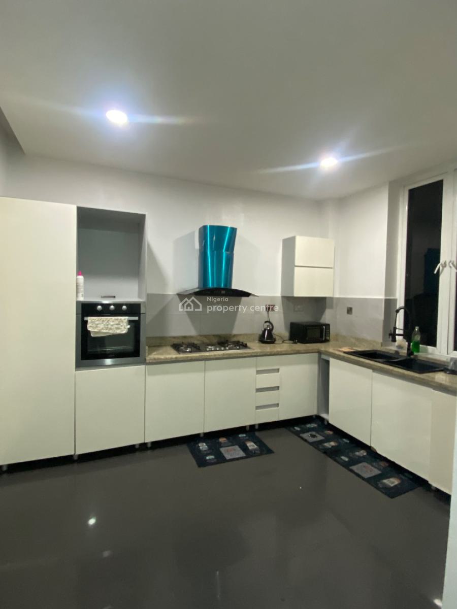 Exquisitely Luxury Unfurnished 3 Bedroom Flat + a Room Bq, Ikoyi , in an Estate Along Banana Island Road, Unfurnished, Ikoyi, Lagos, Flat / Apartment for Rent