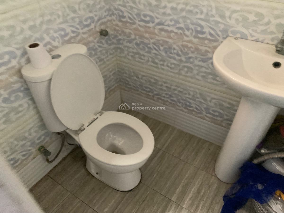 Shared Apartment, Lekki Conservation Center, Lekki, Lagos, Self Contain (single Rooms) for Rent