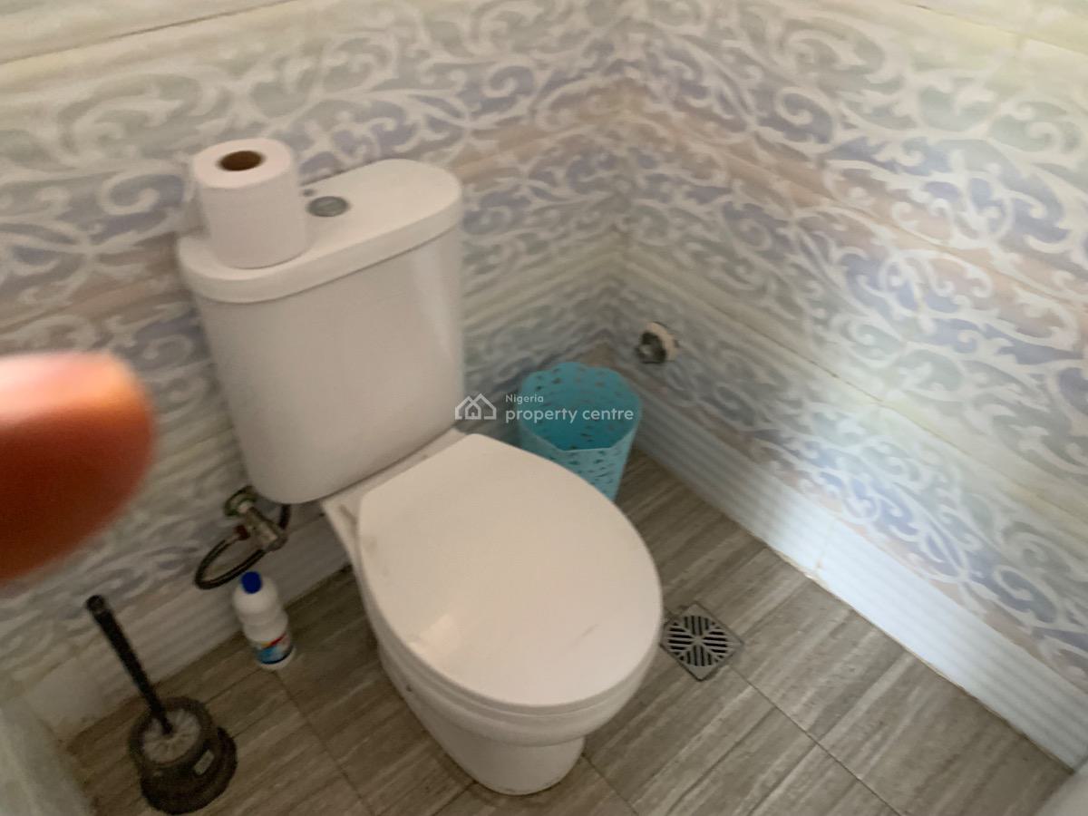 Shared Apartment, Lekki Conservation Center, Lekki, Lagos, Self Contain (single Rooms) for Rent