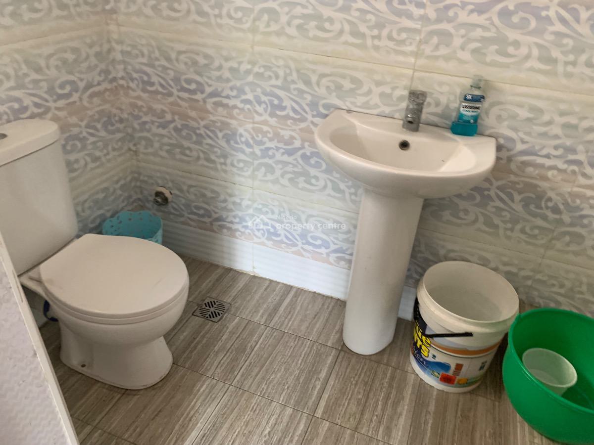 Shared Apartment, Lekki Conservation Center, Lekki, Lagos, Self Contain (single Rooms) for Rent