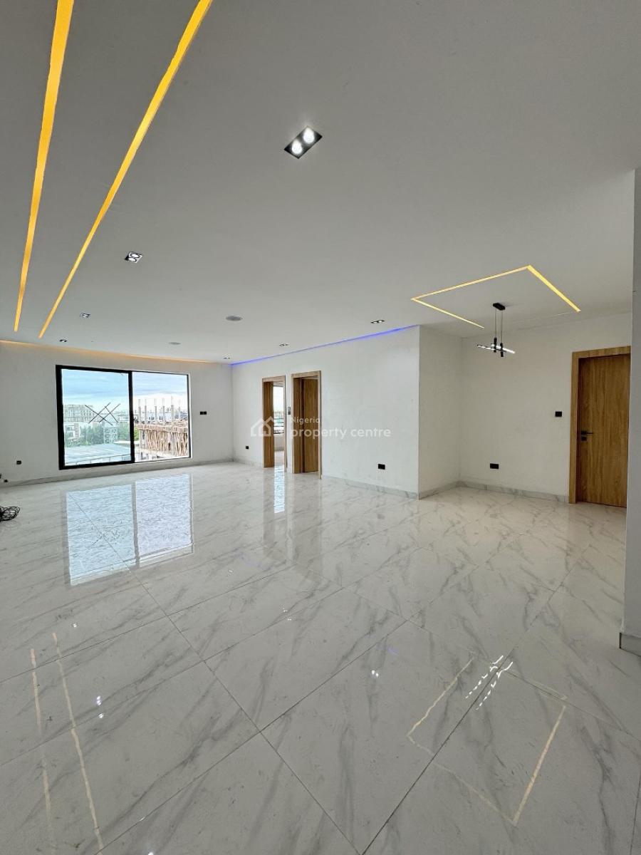 Lovely 2 Bedroom Apartment with Bq, Lekki Phase 1, Lekki Phase 1, Lekki, Lagos, Block of Flats for Sale