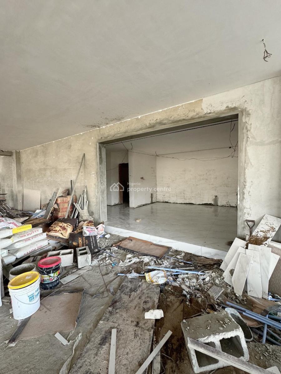 Lovely 2 Bedroom Apartment with Bq, Lekki Phase 1, Lekki Phase 1, Lekki, Lagos, Block of Flats for Sale