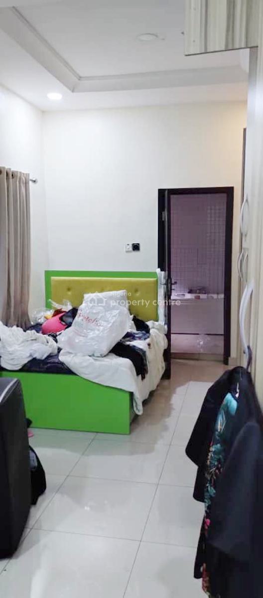 a Well Maintained Spacious 5 Bedroom Fully Detached Duplex with Bq, Gra Phase 1, Magodo, Lagos, Detached Duplex for Rent