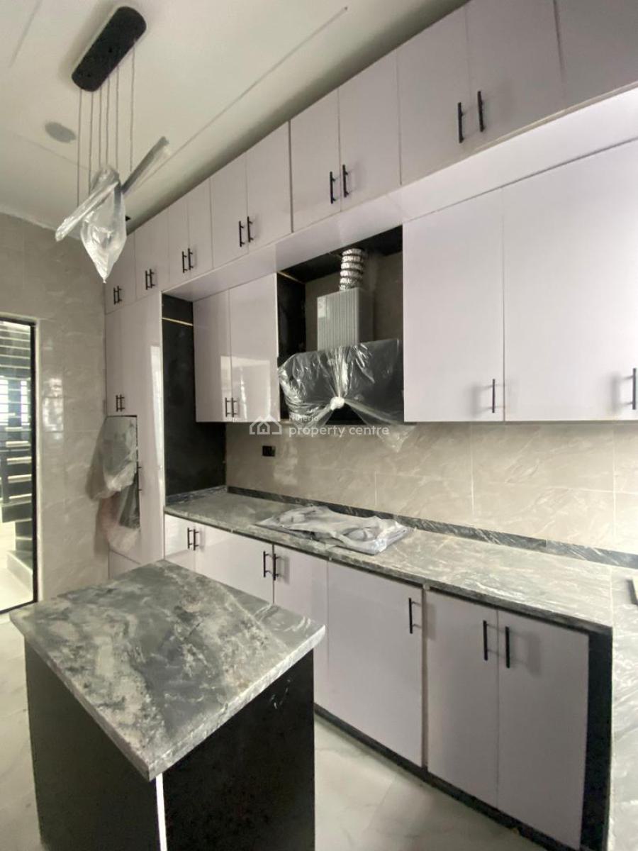 Well-built 4-bedroom Terrace Duplex, Ikota, Lekki, Lagos, Terraced Duplex for Sale