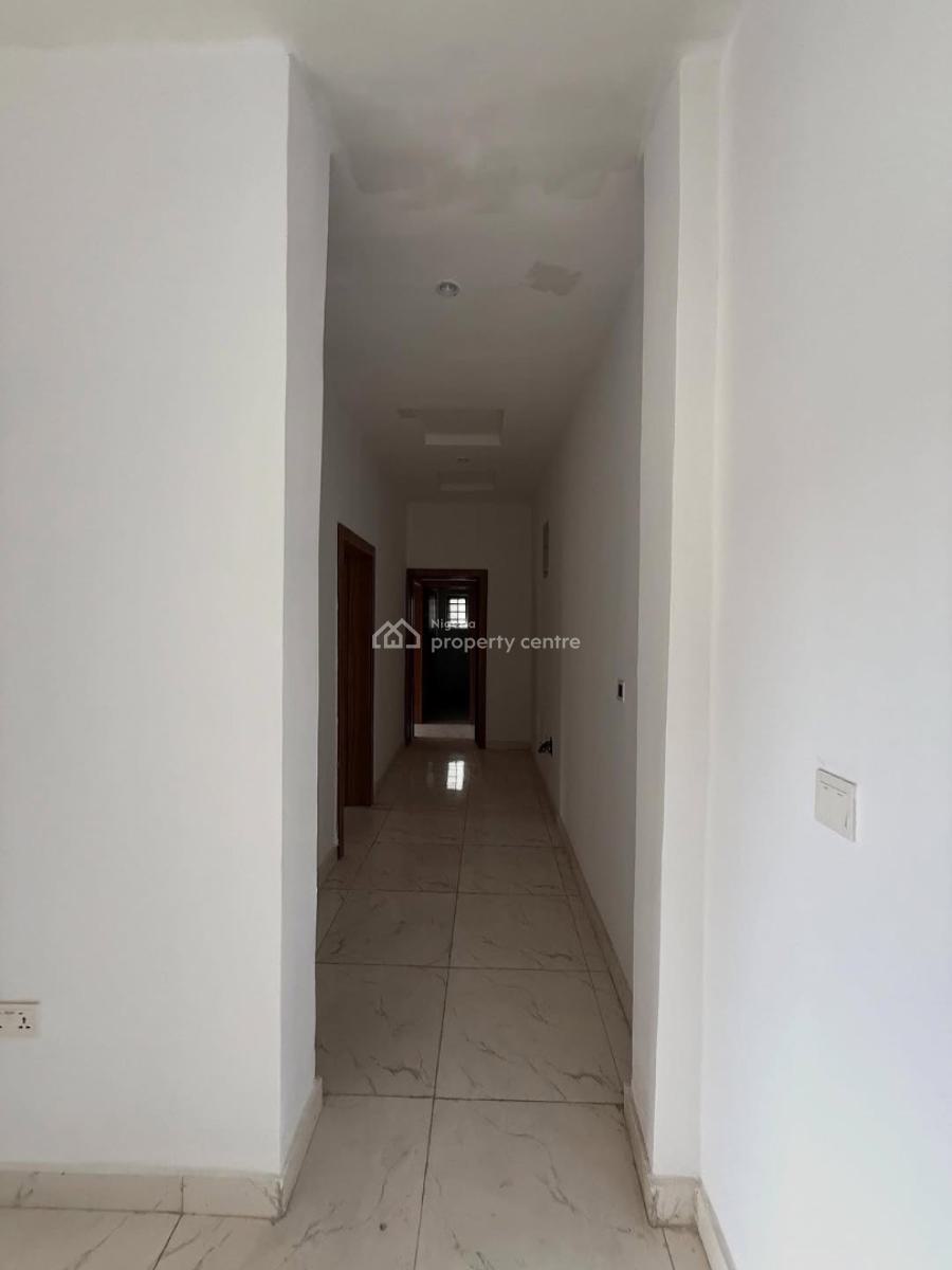 Exquisite 3 Bedroom Apartment with Bq, Lekki Phase 1, Lekki Phase 1, Lekki, Lagos, Block of Flats for Sale