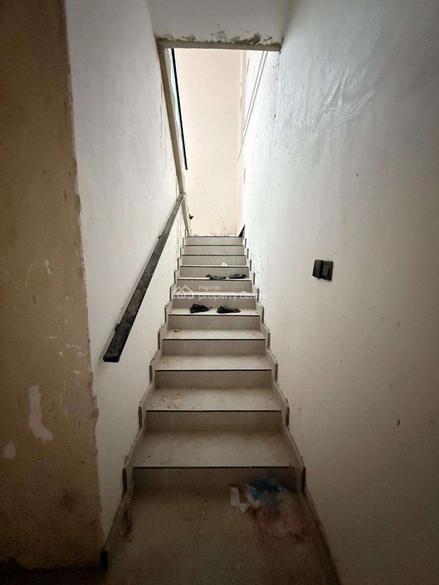 Exquisite 3 Bedroom Apartment with Bq, Lekki Phase 1, Lekki Phase 1, Lekki, Lagos, Block of Flats for Sale