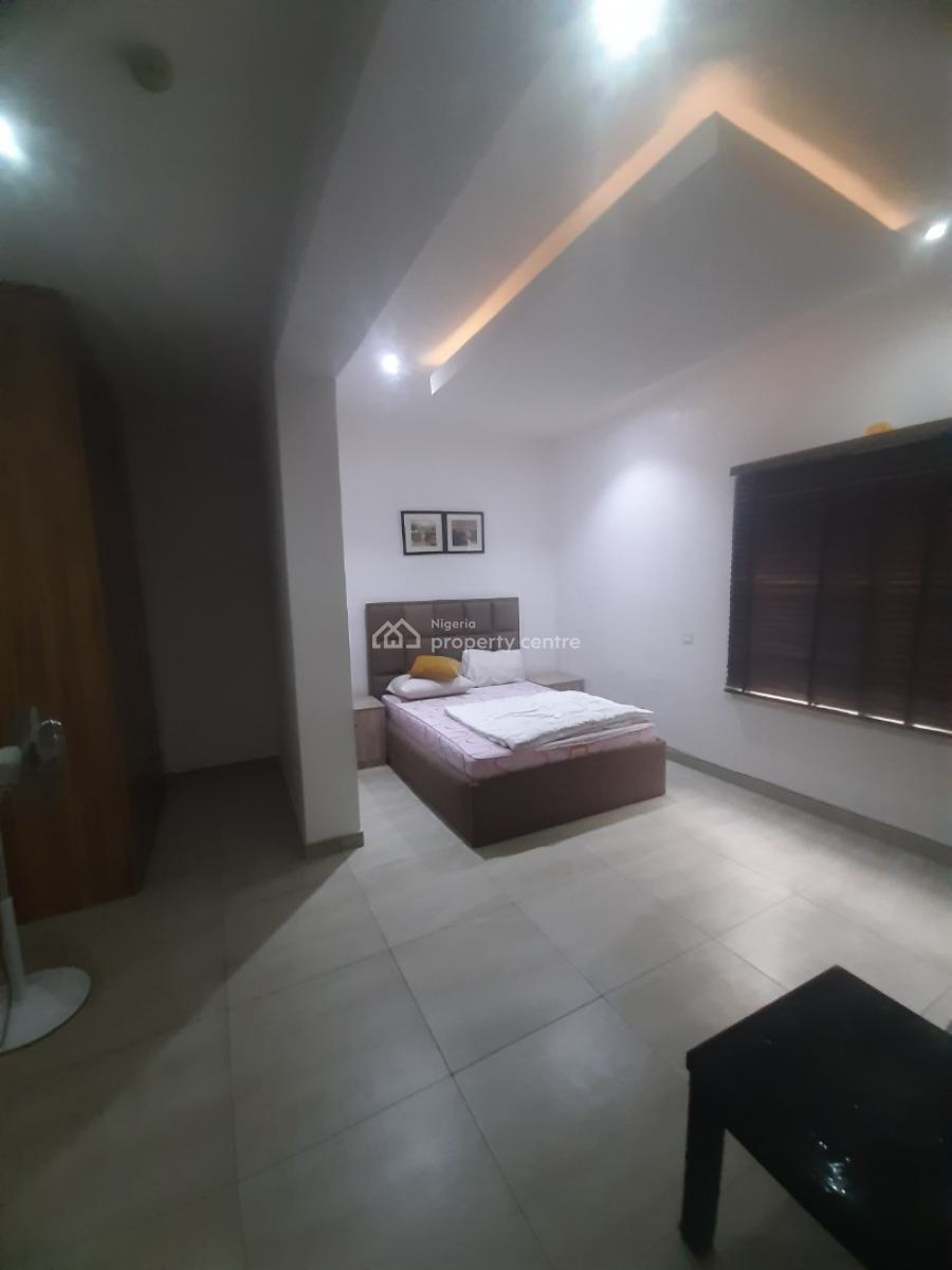 Well-furnished and Serviced 3 Bedroom En-suite Flat with Fully Fitted, Oniru, Victoria Island (vi), Lagos, Flat / Apartment for Rent