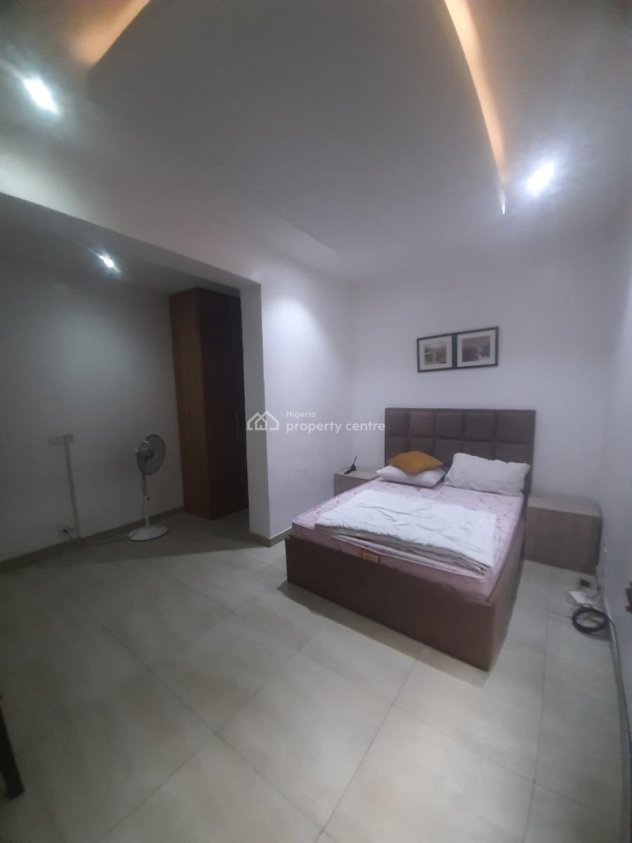 Well-furnished and Serviced 3 Bedroom En-suite Flat with Fully Fitted, Oniru, Victoria Island (vi), Lagos, Flat / Apartment for Rent