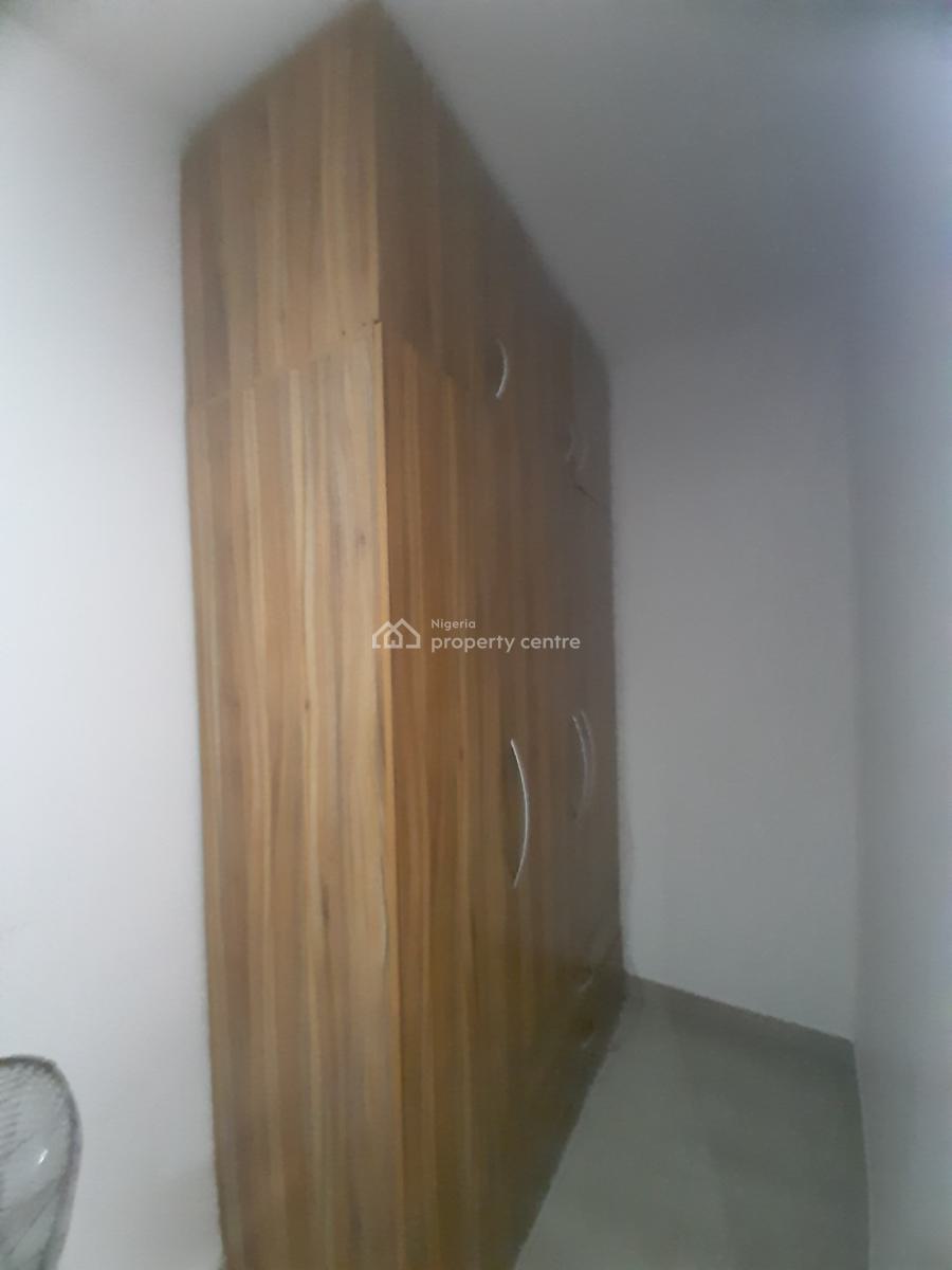 Well-furnished and Serviced 3 Bedroom En-suite Flat with Fully Fitted, Oniru, Victoria Island (vi), Lagos, Flat / Apartment for Rent