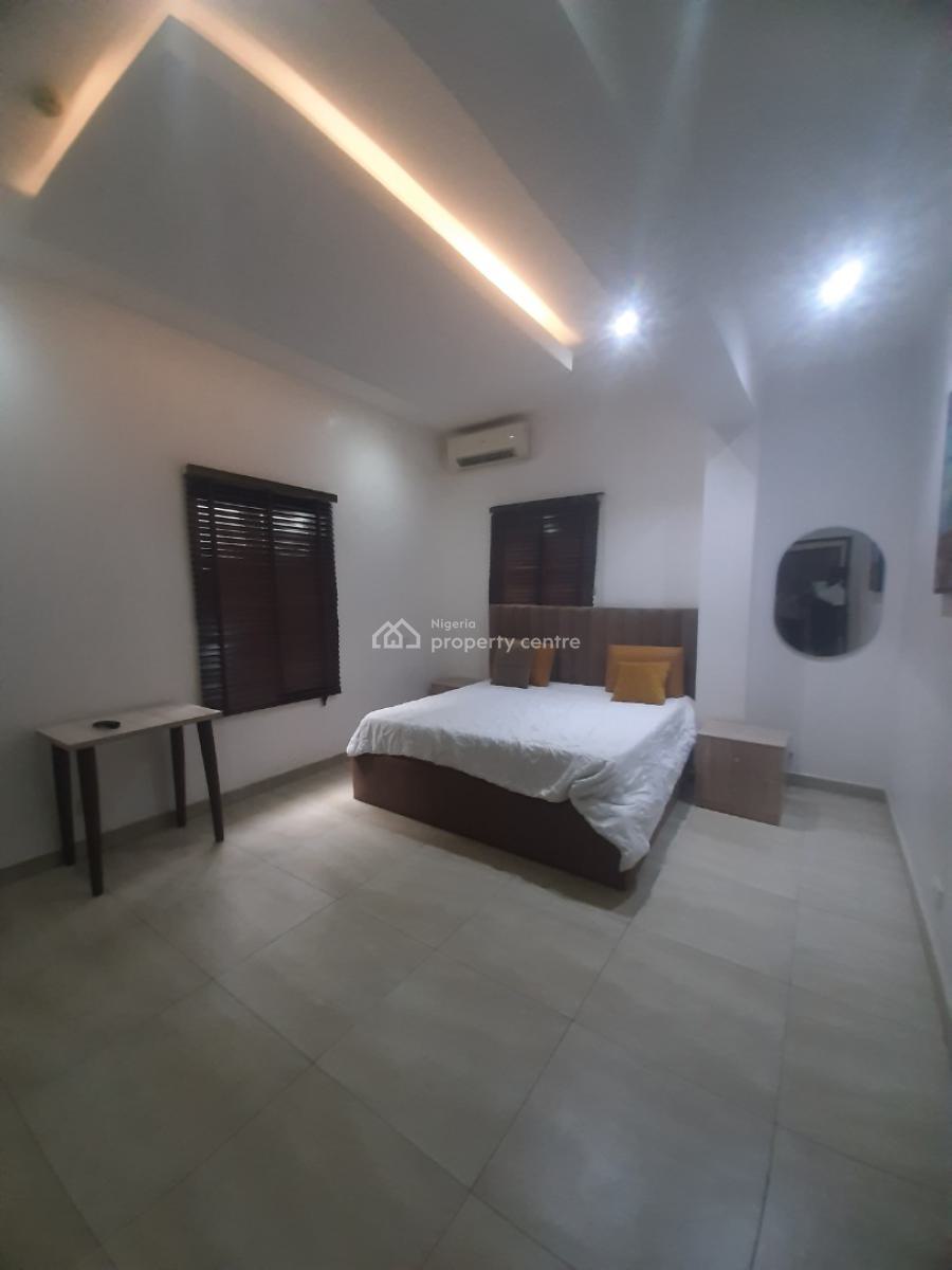 Well-furnished and Serviced 3 Bedroom En-suite Flat with Fully Fitted, Oniru, Victoria Island (vi), Lagos, Flat / Apartment for Rent