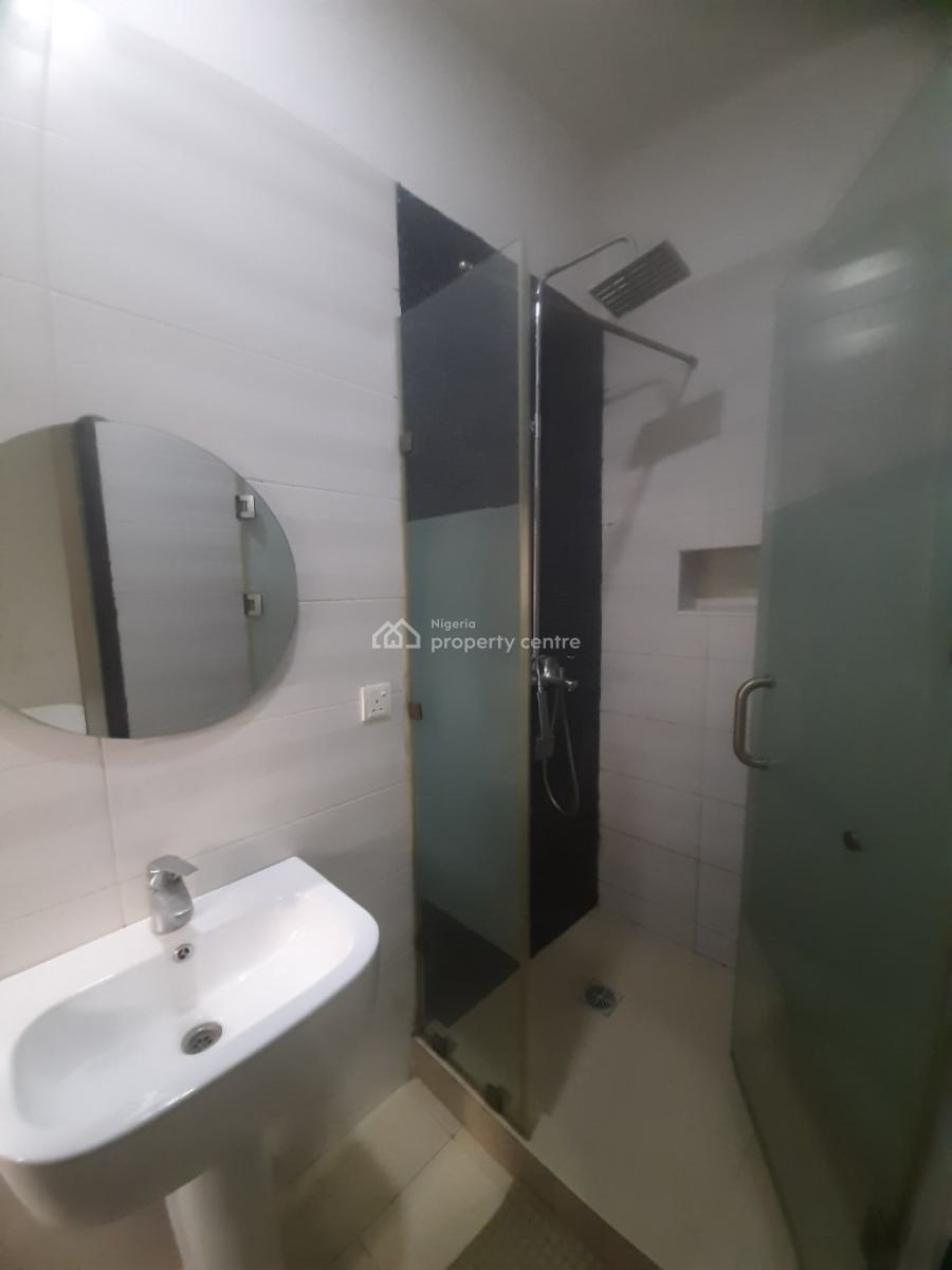 Well-furnished and Serviced 3 Bedroom En-suite Flat with Fully Fitted, Oniru, Victoria Island (vi), Lagos, Flat / Apartment for Rent