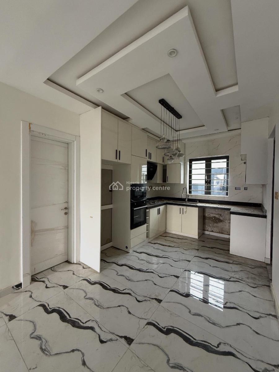 Stunning 2 Bedroom Penthouse with Bq, Lekki Phase 1, Lekki, Lagos, Detached Duplex for Sale