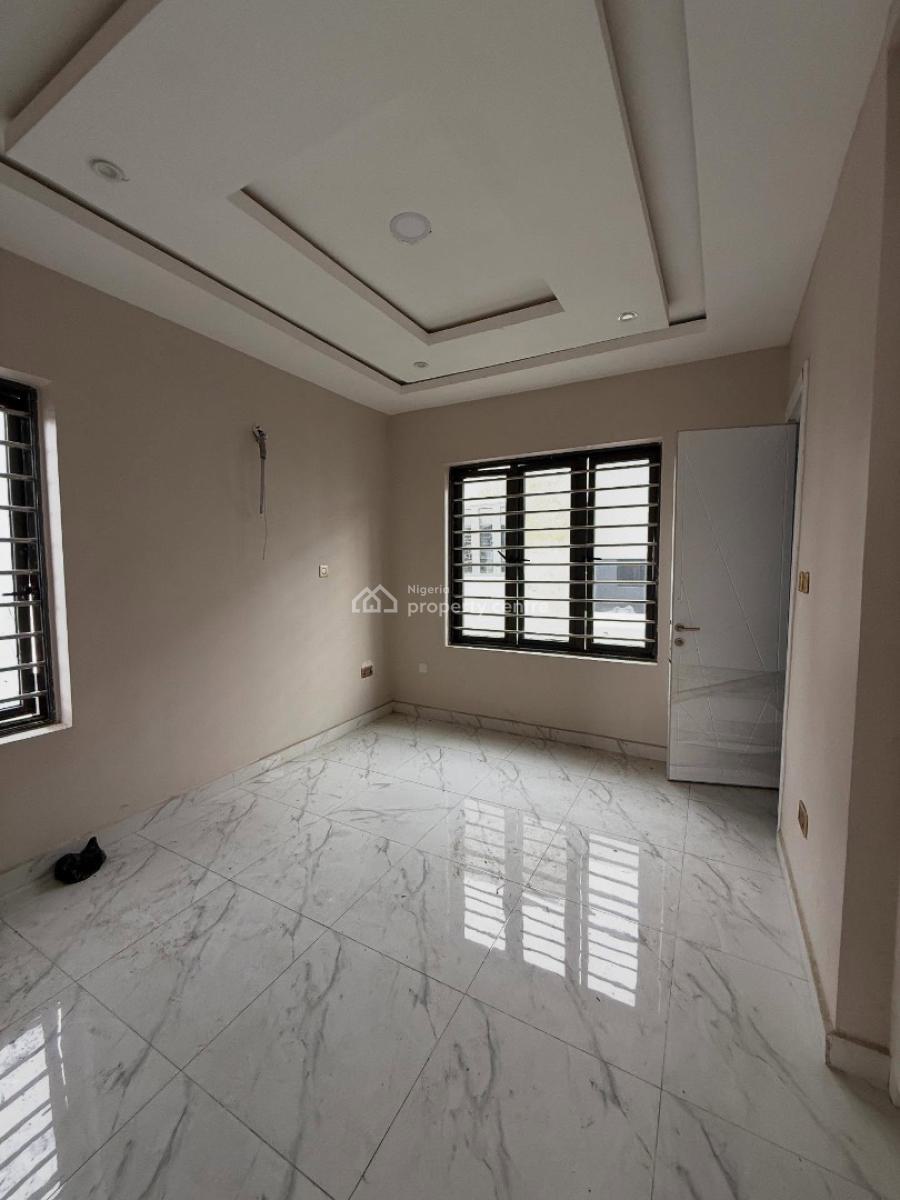 Stunning 2 Bedroom Penthouse with Bq, Lekki Phase 1, Lekki, Lagos, Detached Duplex for Sale
