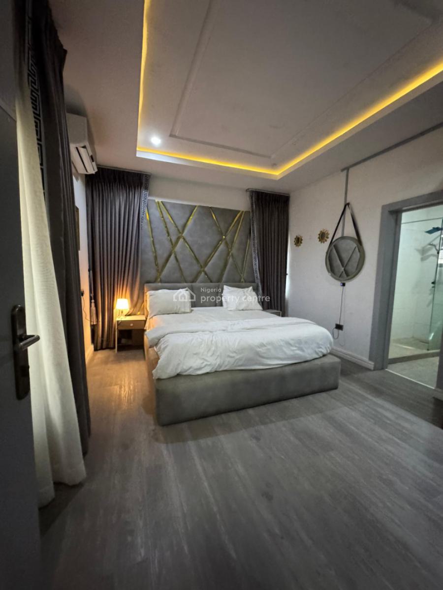 Furnished 2 Bedrooms Flat, Femi Gbajabiamila Street, Jahi, Abuja, Flat / Apartment for Rent