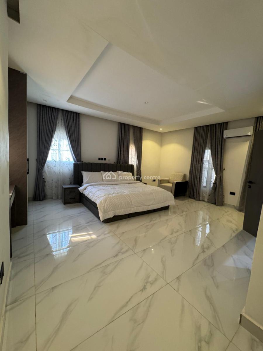 5 Bedrooms Detached Duplex with Bq, Dolphin Estate, Mabushi, Abuja, Detached Duplex for Sale