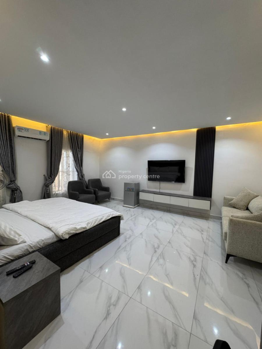 5 Bedrooms Detached Duplex with Bq, Dolphin Estate, Mabushi, Abuja, Detached Duplex for Sale