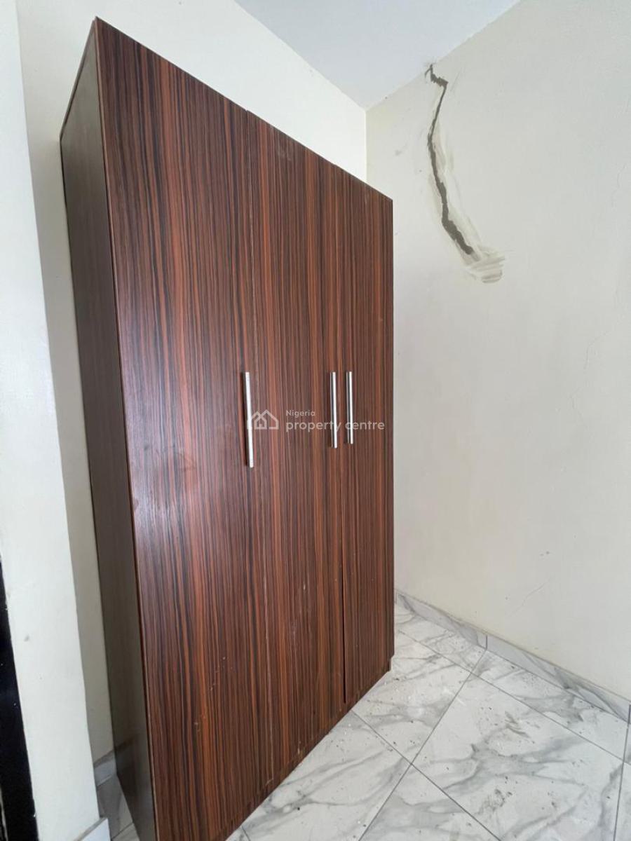 Massive Studio Apartment with Personal Prepaid Meter, Ikota Gra, Ikota, Lekki, Lagos, Flat / Apartment for Rent
