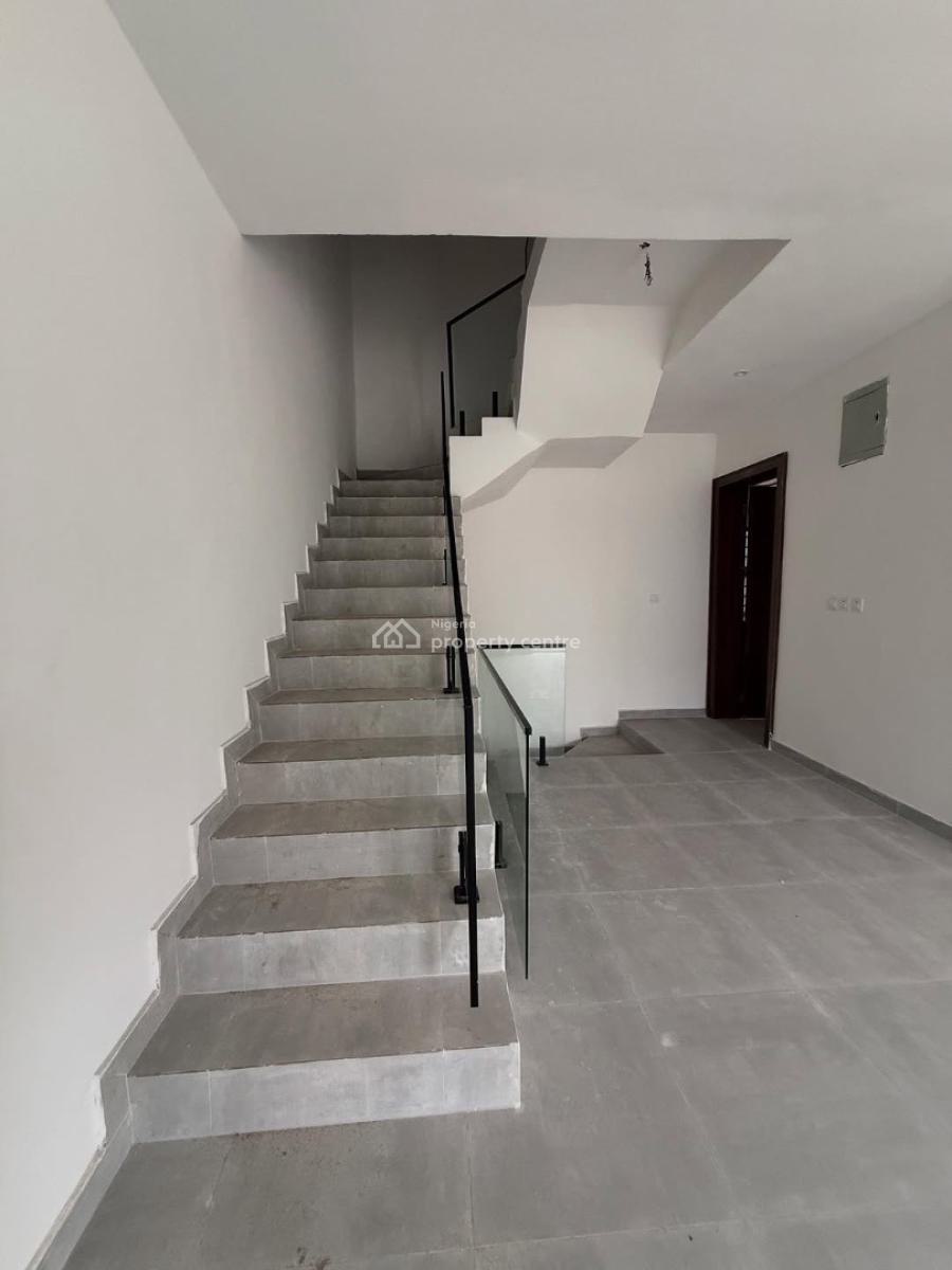 Lovely 4 Bedroom Terrace Duplex with Bq, Lekki Phase 1, Lekki, Lagos, Terraced Duplex for Sale