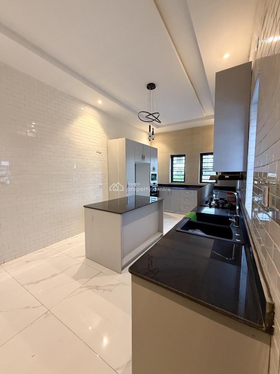 Massive 5 Bedroom Detached Duplex with Bq, Victory Park Estate, Osapa, Lekki, Lagos, Detached Duplex for Sale