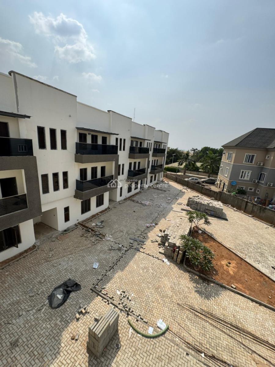 5 Bedrooms Terraced Duplex with Bq, Mabushi, Abuja, Terraced Duplex for Sale