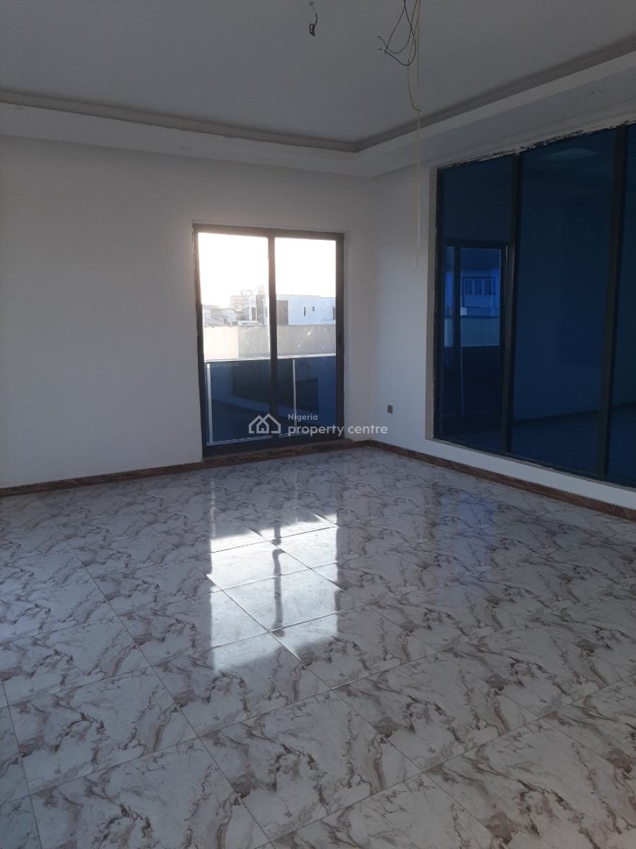 4, Lekki Phase 1, Lekki, Lagos, Terraced Duplex for Rent