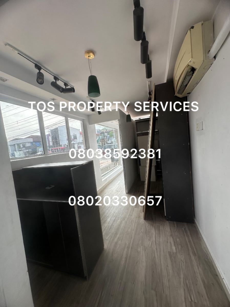 Beautiful Groundfloor Space Facing Busy Road, Facing a Busy Road @ Lekki Phase 1, Lekki Phase 1, Lekki, Lagos, Shop for Rent