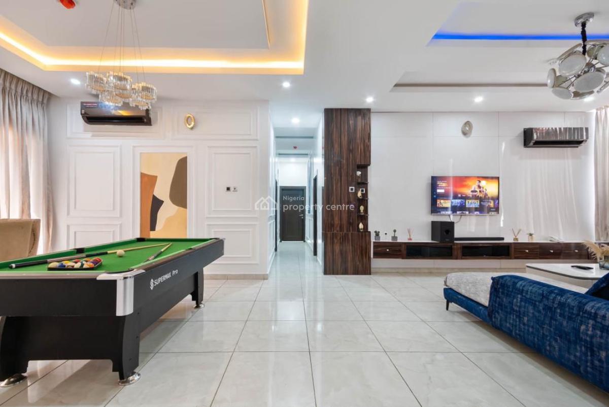 3 Bedroom Apartment with Snooker & Pool, Lekki, Lagos, Flat / Apartment Short Let